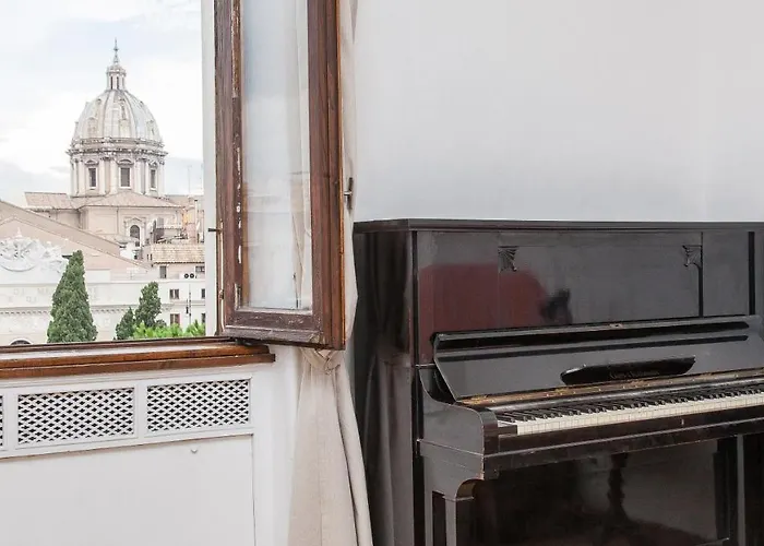 In Ancient View Apartment *