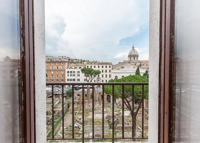 Apartment In Ancient View *